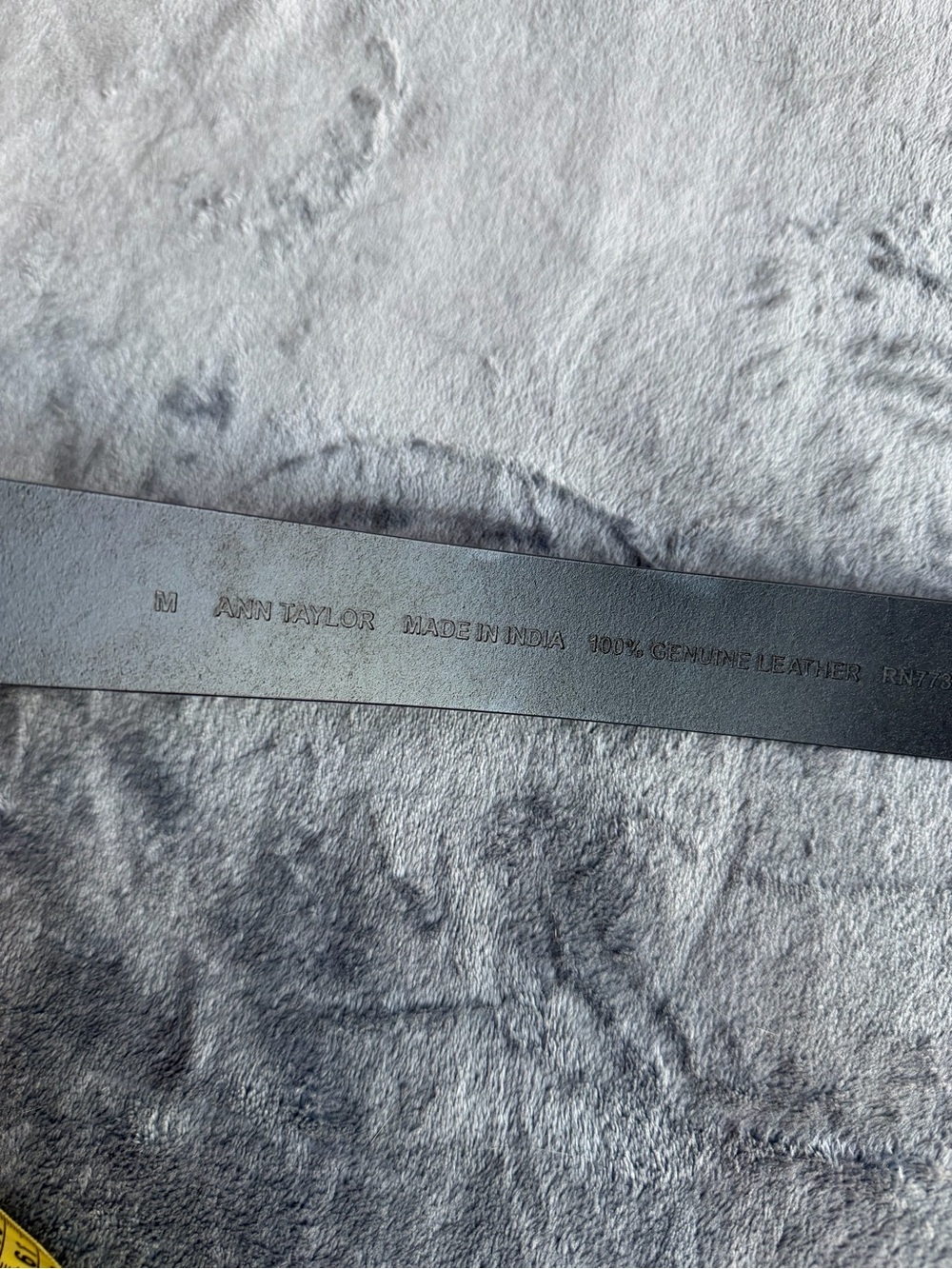 Ann Taylor brand belt is made from 100% genuine leather.New no tags - Picture 4 of 6